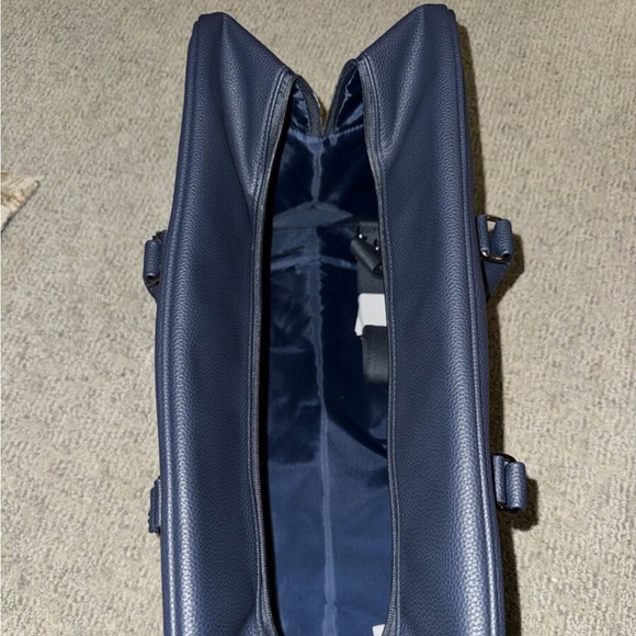 ralph lauren polo Navy duffle bag Brand New gym bag w straps! Crossbody laptop - Picture 6 of 14